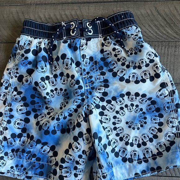 GAP Kids Mickey Mouse Patterned Blue Swim Trunks  5T - Picture 1 of 3